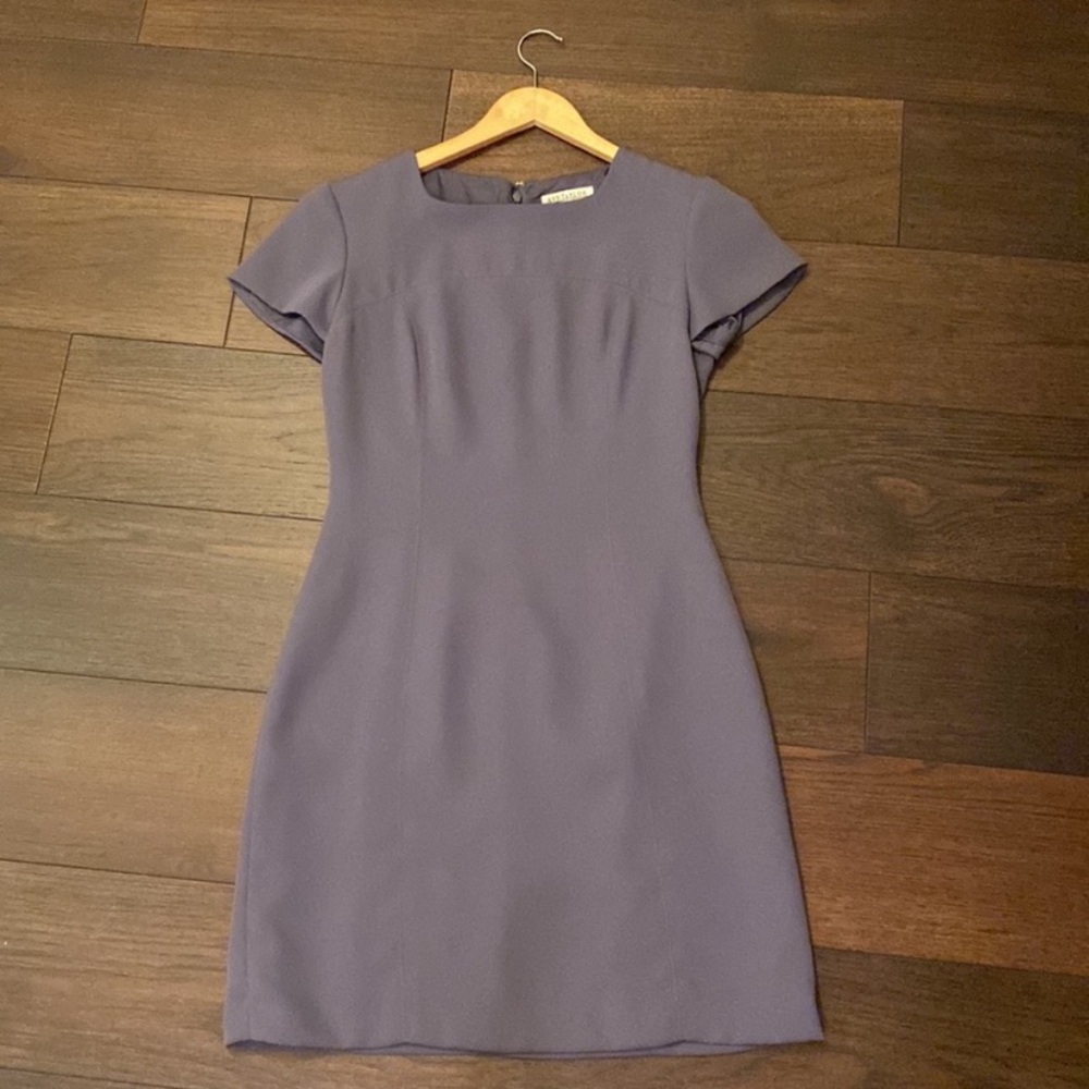 Ann Taylor NWOT Seasonless Stretch Sheath Suiting Dress